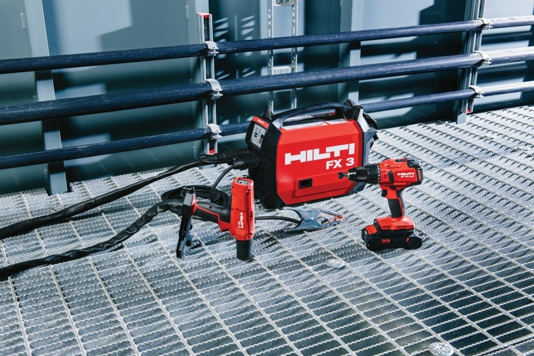 Hilti_FX3_A_Cordless_Stud_Fusion_System_8514_0.jpg Hilti_FX3_A_Cordless_Stud_Fusion_System_8514_0.jpg