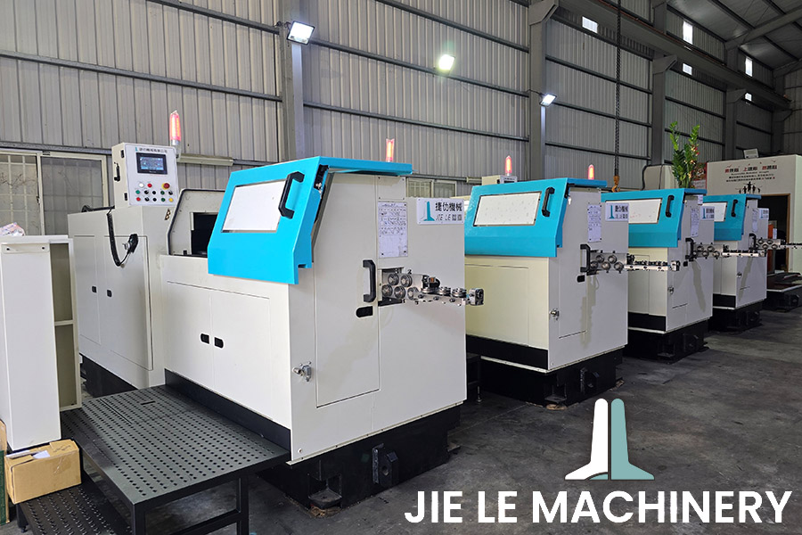 JIE_LE_High_Speed_Bolt_Forming_Machine_9200_0.jpg