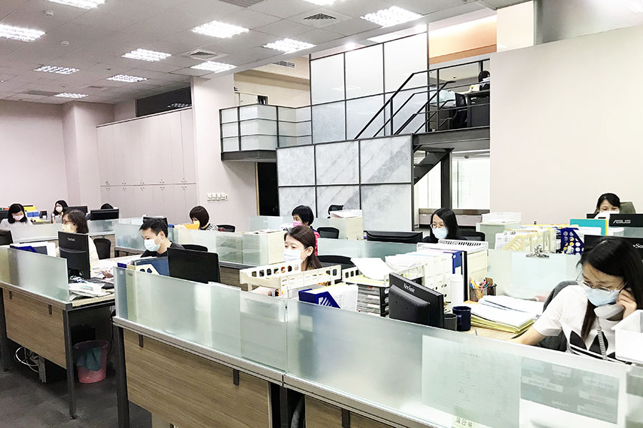 Master_United_Corp_new_office_7566_0.jpg Master_United_Corp_new_office_7566_0.jpg
