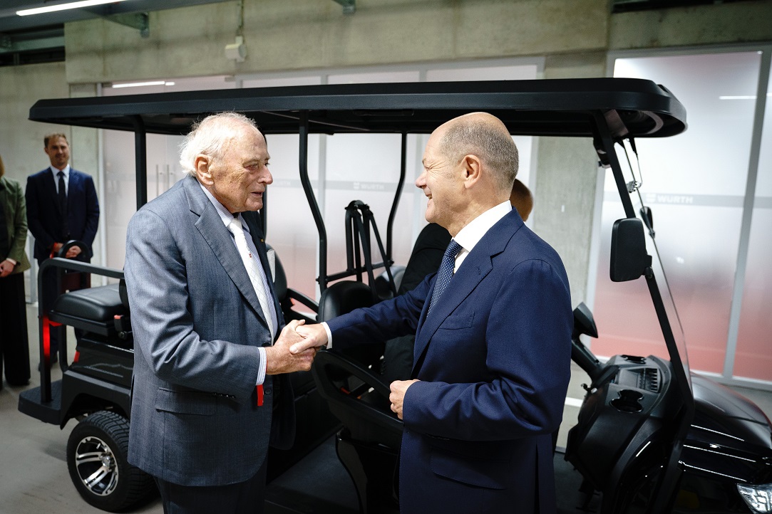 Reinhold_Wuerth_Celebrate_75_Years_Work_8971_0.jpg Reinhold_Wuerth_Celebrate_75_Years_Work_8971_0.jpg