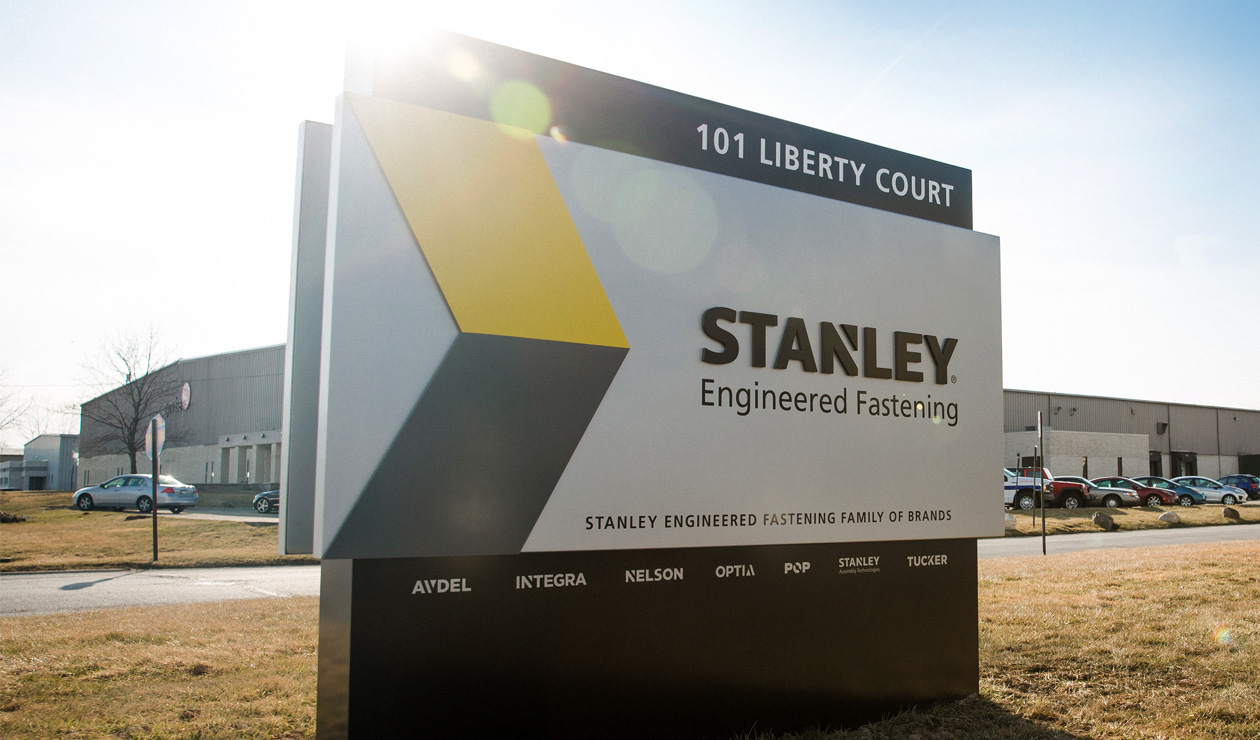 STANLEY_a6585_0.jpg STANLEY_a6585_0.jpg