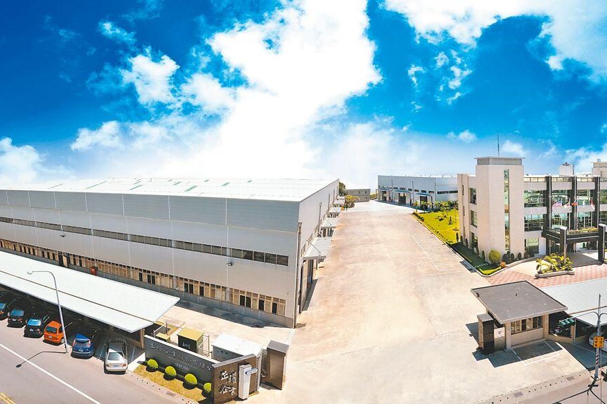 jern_yao_third_phase_plant_8342_0.jpg jern_yao_third_phase_plant_8342_0.jpg