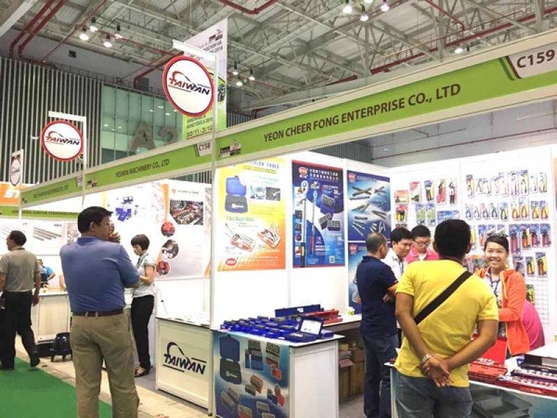 INTERNATIONAL-EXHIBITION-ON-HARDWARE-and-HAND-TOOLS-IN-VIETNAM-4.jpg