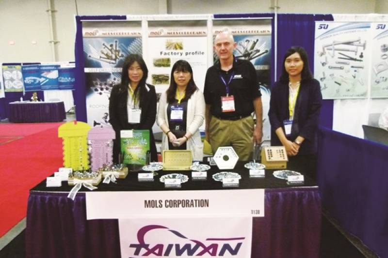 INTERNATIONAL-FASTENER-EXPO-Mols.jpg