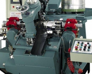 Self-Drilling Screw Forming Machine KU-130(KEIUI INTERNATIONAL CO., LTD.)