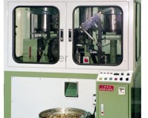 fastener-world(DAH-LIAN MACHINE CO., LTD  )